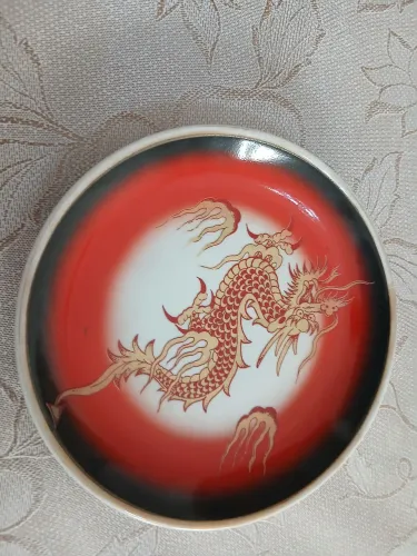 Pires antigo dragão
