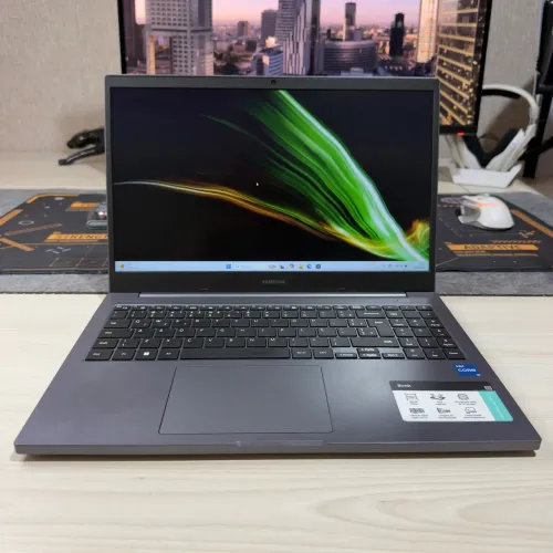 Notebook Samsung Book - Intel Core i5 11ªGen 8GB RAM SSD 256GB Numérico (Garantia)