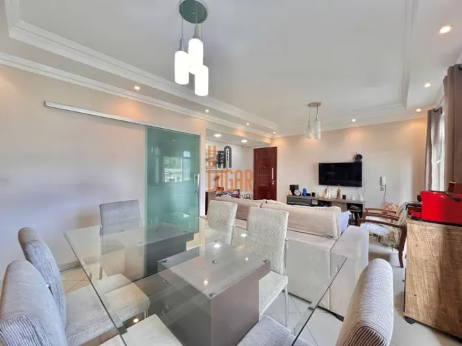 Um Lugar Imóveis VENDE: apartamento de 3 quartos no Ed. José Custódio - Batista Campos, Be