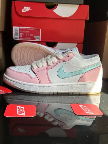 Tênis Nike Air Jordan 1 Low Paw Print - tamanho 36BR, original (930)