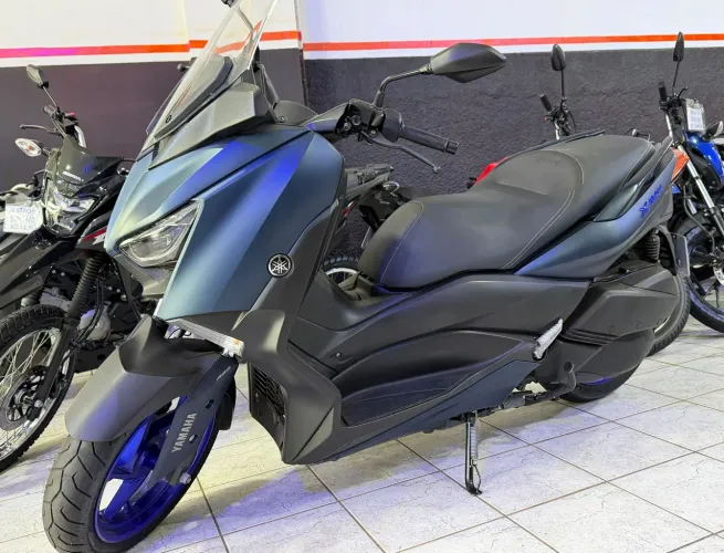 X Max 250 abs
