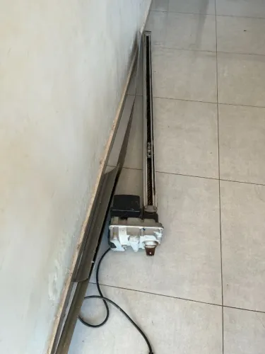 VENDO MOTOR PARA PORTAO BASCULANTE