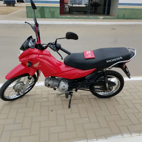 Vende-se uma pop de 110 com 2026 pago sem reserva pronta para transferir.