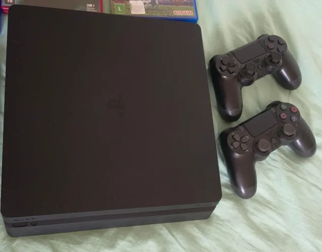 PS4 SLIM COM JOGOS