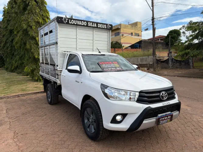 Toyota Hilux Chassi 4X4 2.8 TDI Diesel Mec. 2022