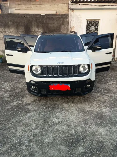 Jeep Renegade Sport 1.8 4X2 Flex 16V Mec. 2017