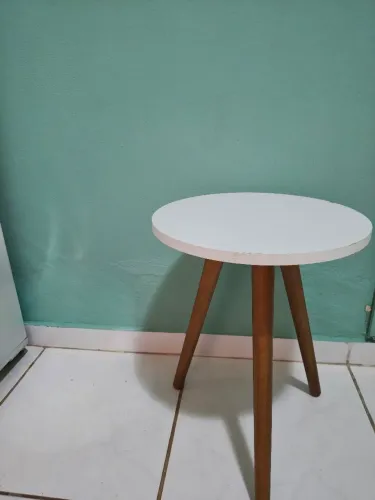 Mesa de canto branca