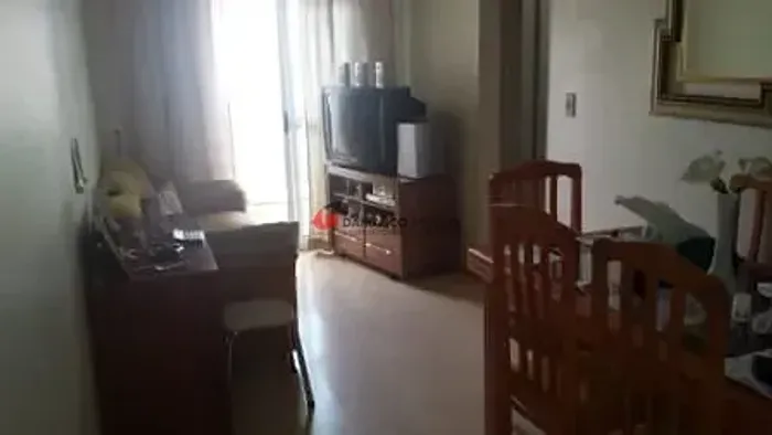 Apartamento em Vila Valparaíso