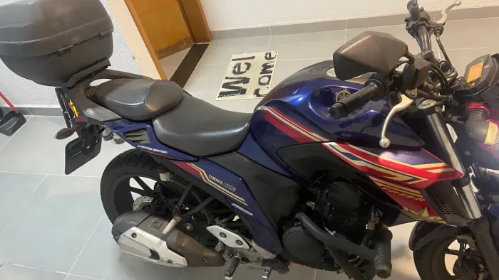 Fz25 capitã marvel 2021