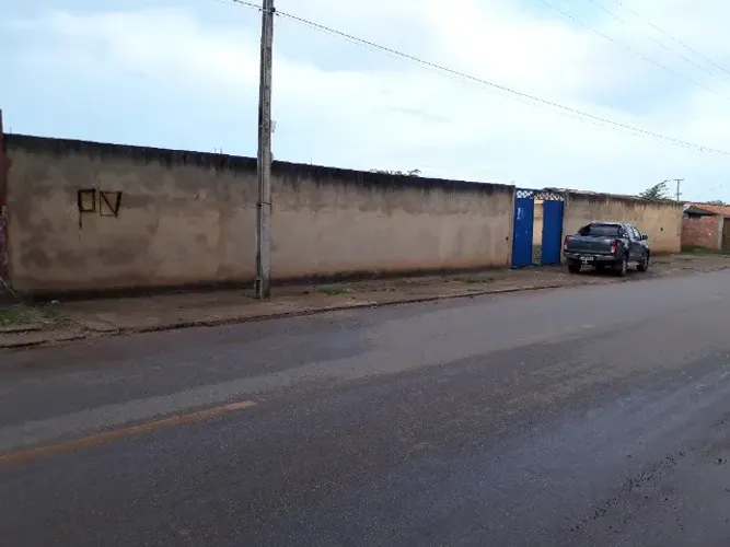 Alugo ou vendo terreno com 3.451 m2 zona sul