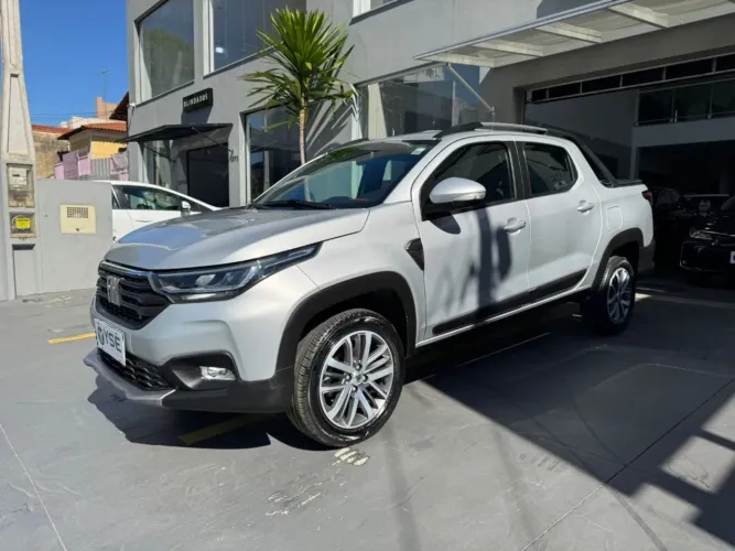 Fiat Strada Volcano 1.3 Flex 8V CD 2022