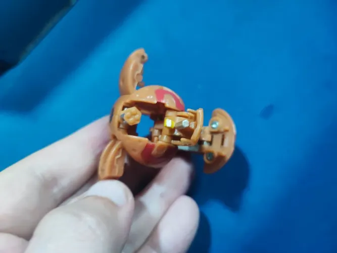 Bakugan parte do hélios 