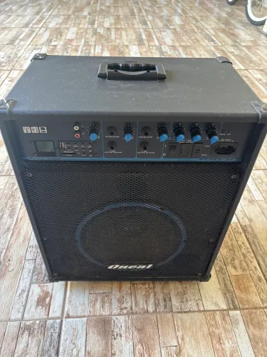 Caixa de som (Amplificador) Oneal OCM 390 apenas R$350,00