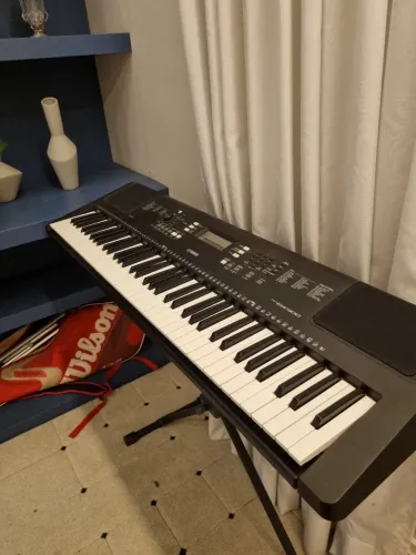 TECLADO YAMAHA EW300<br><br>? R$ 1.500