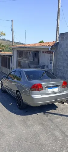 Honda Civic Sedan LX 1.7 16V 115cv Mec. 4P 2002