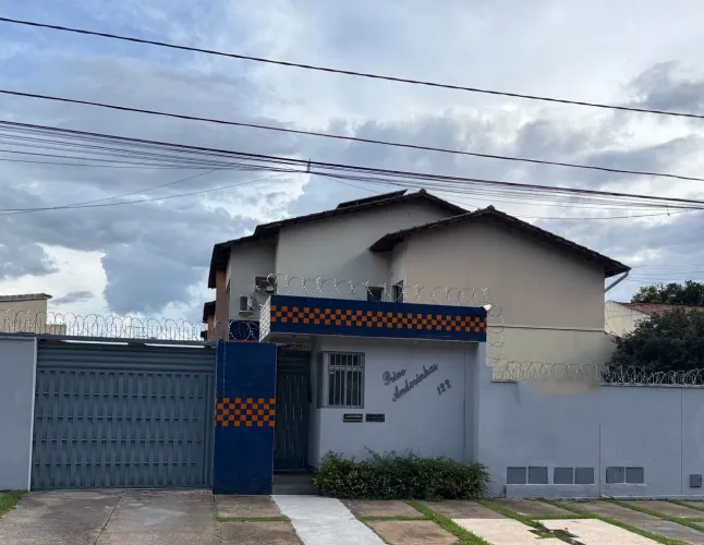 Casa Santa Genoveva 180m²