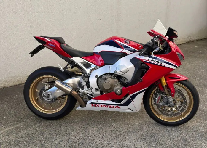 Honda CBR 1000 sp