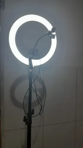 Ring light