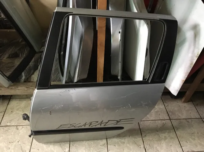 Porta Traseira Esquerda Peugeot 206/207 SW Original BG2020