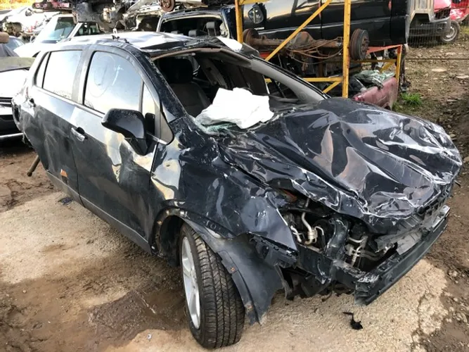 Gm Tracker 2015 1.8 vendido em peças 