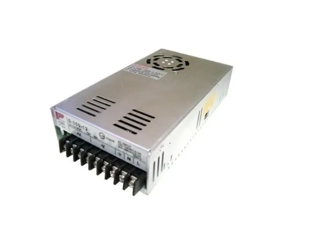 Fonte Chaveada 30 Amperes Entrada 110v / 220v Saída 12volts 
