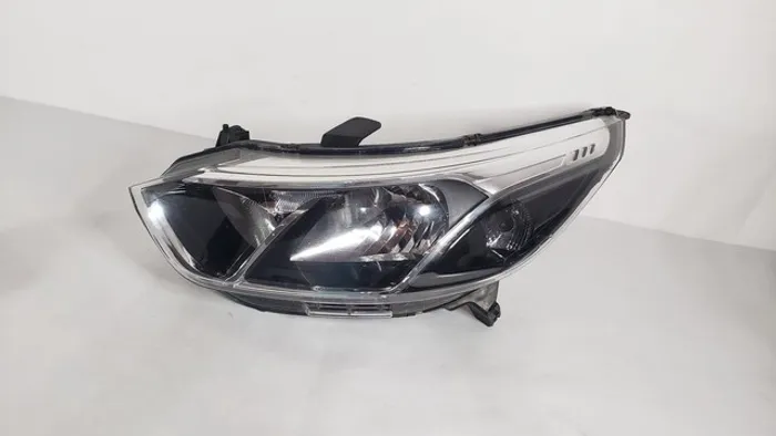 Farol Chevrolet Cobalt 2016/2020 Original Le 