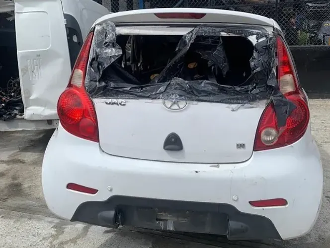JAC J2 1.4 2014 Airbag Motor Retrovisor Capo Porta Farol Lantena Sucata