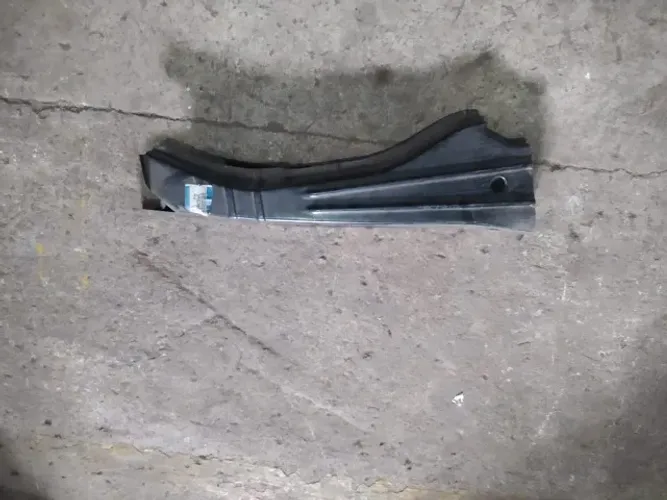 Trilho Externo Superior Longarina Corsa 1994 ate 2014