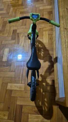Bicicleta infantil - equilíbrio