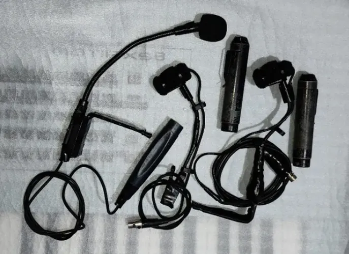 3 Microfones  Lapela 2 Superlux , 1 Jts