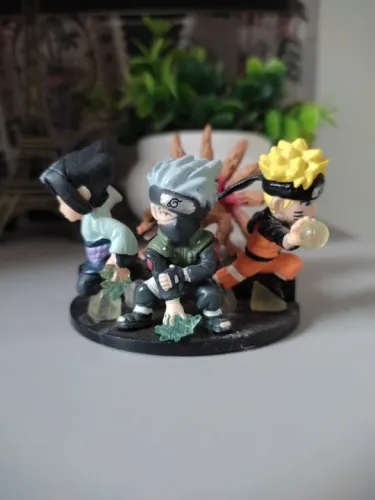 Miniaturas bonecos Naruto Sasuke Kakashi Kyuubi figuras de ação PVC