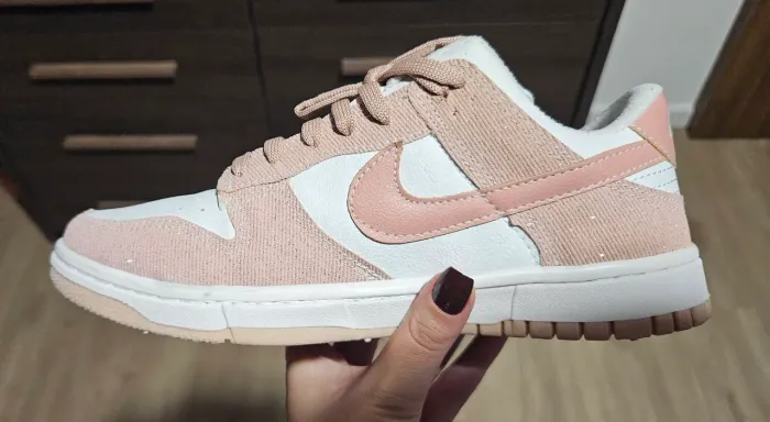 Tênis Nike Rosa 39 - nunca usado