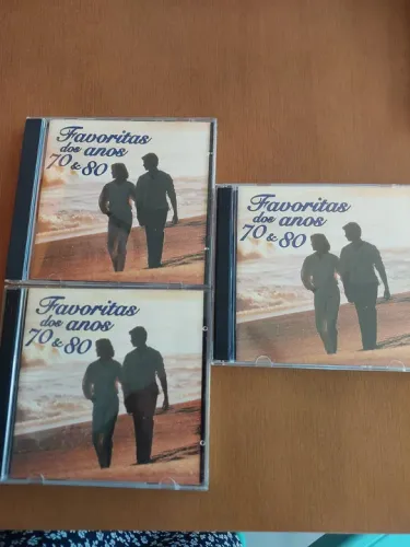 Desapego de Coleção de CDs ( Box)