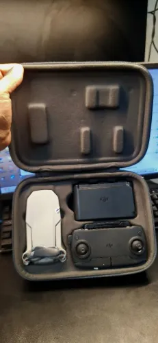 DJI Mini com 3 baterias completo Iniciante