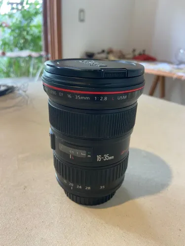 Lente Canon Ef 16-35mm F/4l Is Usm