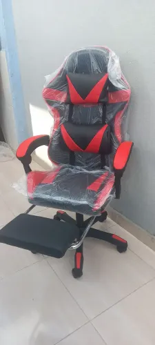 Cadeira Gamer Reclinável com Apoio para os Pés - Conforto e Estilo