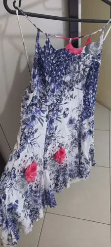 Vestido estampado soltinho M