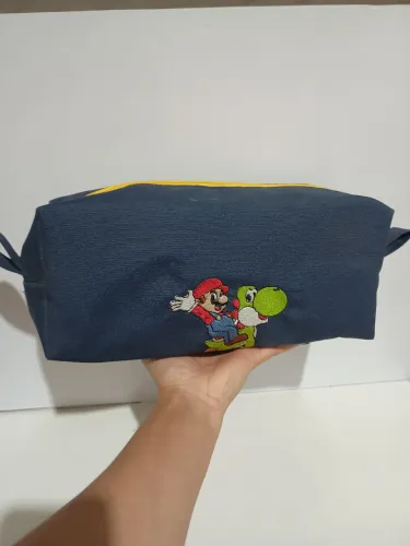 Bolsa Estojo Mario Bros 30x 14 x 11 cm