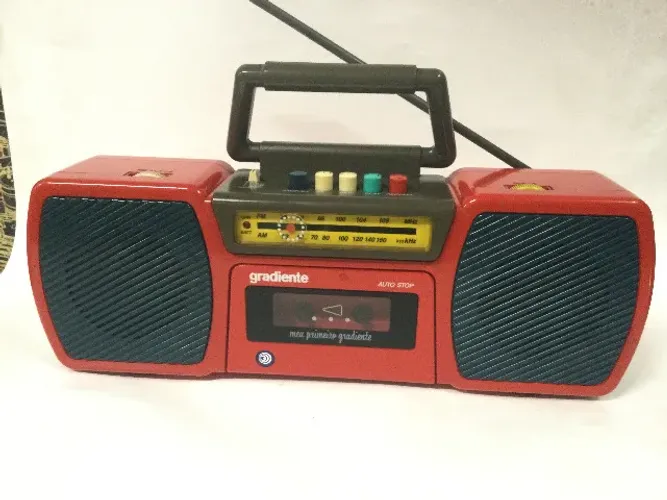 radio antigo gradiente 