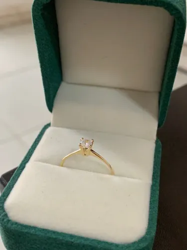 Anel Solitário com zircônia em Ouro 18k