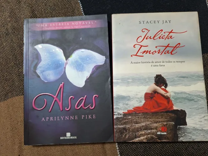 Asas - Aprilynne Pike e Julieta Imortal - Stacey Jay