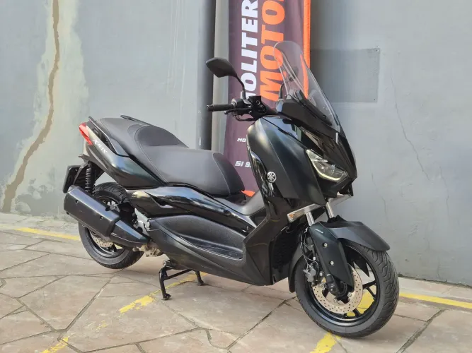 Yamaha Xmax 250 pneus novos