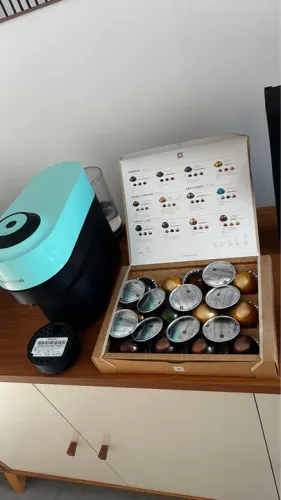 Máquina de Café Nespresso Vertuo
