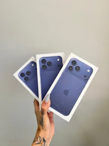 IPHONE 17 PRO MAX 256 GB - AZUL LACRADO