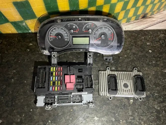 Kit code injeção eletrônica Fiat Doblò 1.8 2016 sem chave 