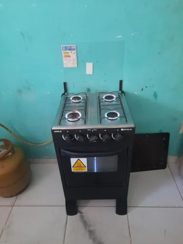 Vende-se fogão 4 bocas