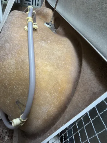 Banheira de hidromassagem em ótimo estado,Obsv: Não tem motor.