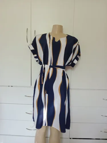 Vestido Estampado Azul e Branco