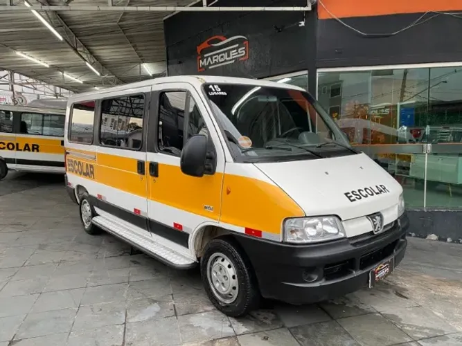 Peugeot Boxer 2.3 Minibus 15/16l TB Diesel. 2015
