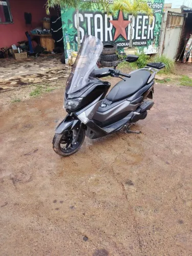 N-MAX 2019/2019 conservada relíquia